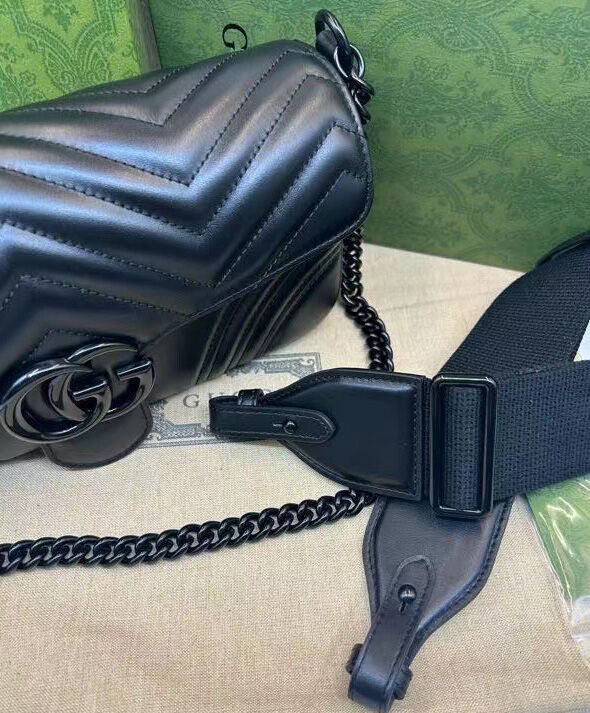 Gucci GG Marmont Shoulder Bag 734814 Black